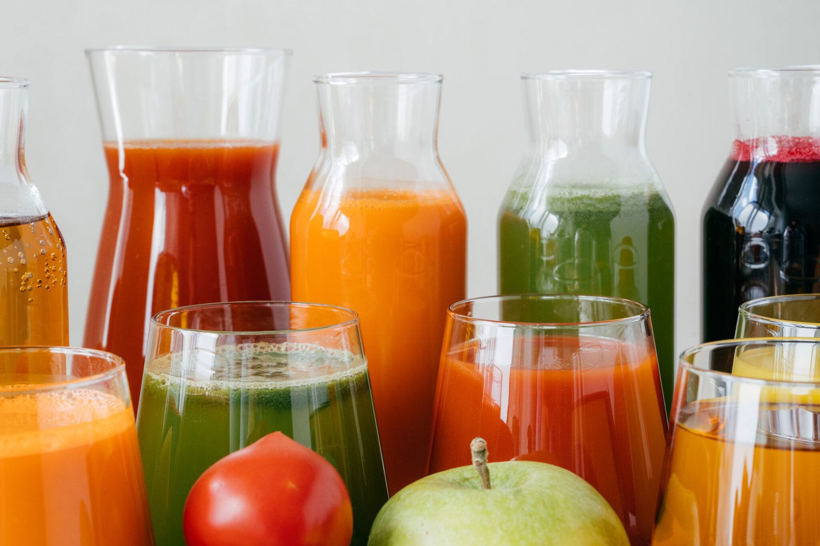 juice-cleanse-myth-or-miracle-unraveling-the-science-behind